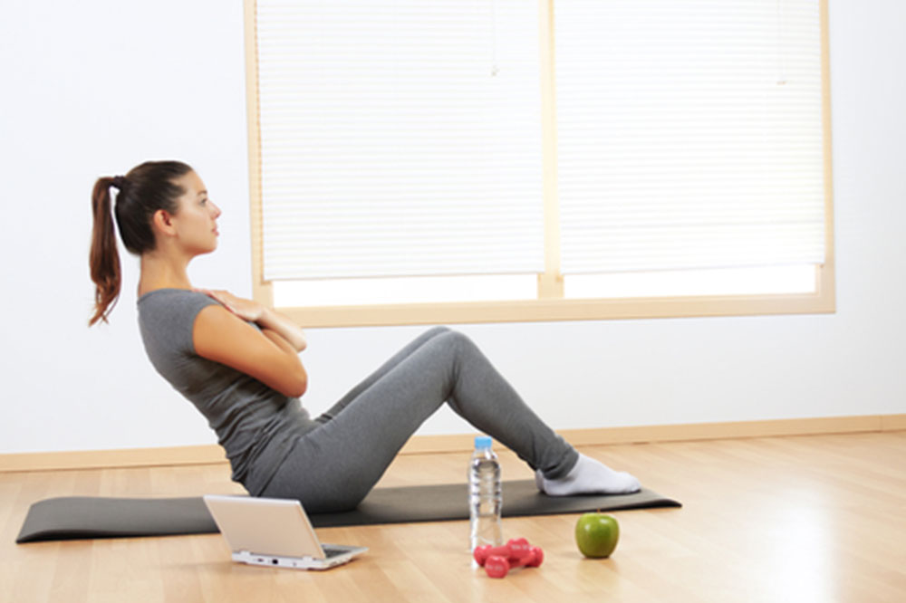 What are the Pros and Cons of Working Out at Home